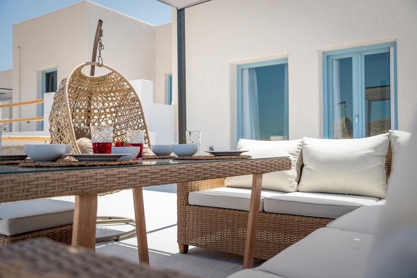 Anthea Suites